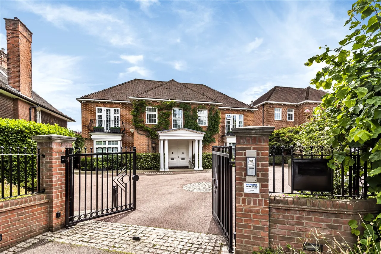 Totteridge Lane, Totteridge, London, N20 8DX, photo 43