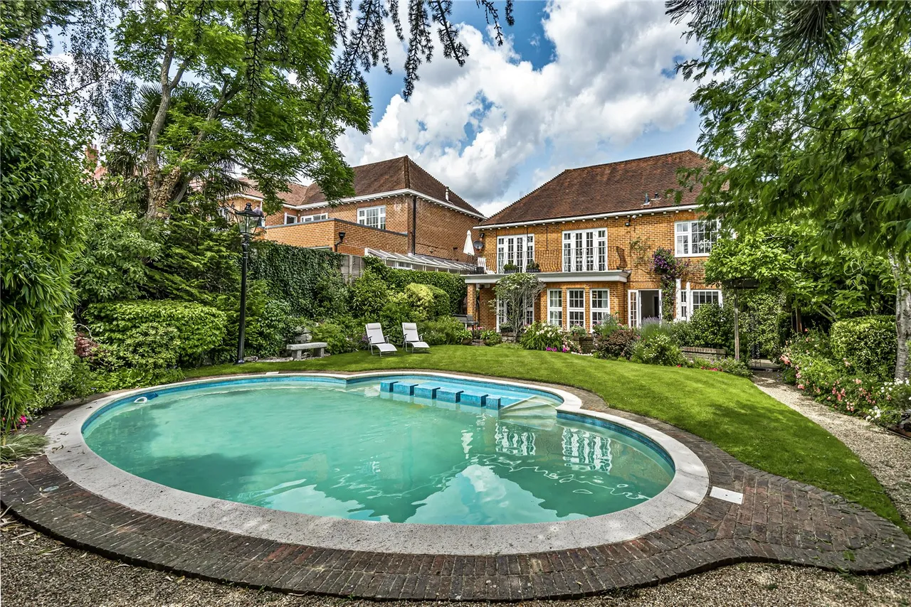 Totteridge Lane, Totteridge, London, N20 8DX, photo 34