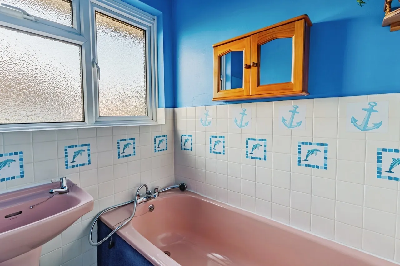 Gainsborough Avenue, Worthing, BN14, photo 15