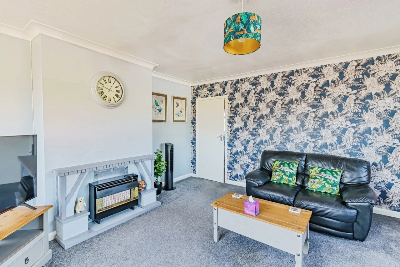 Gainsborough Avenue, Worthing, BN14, photo 2