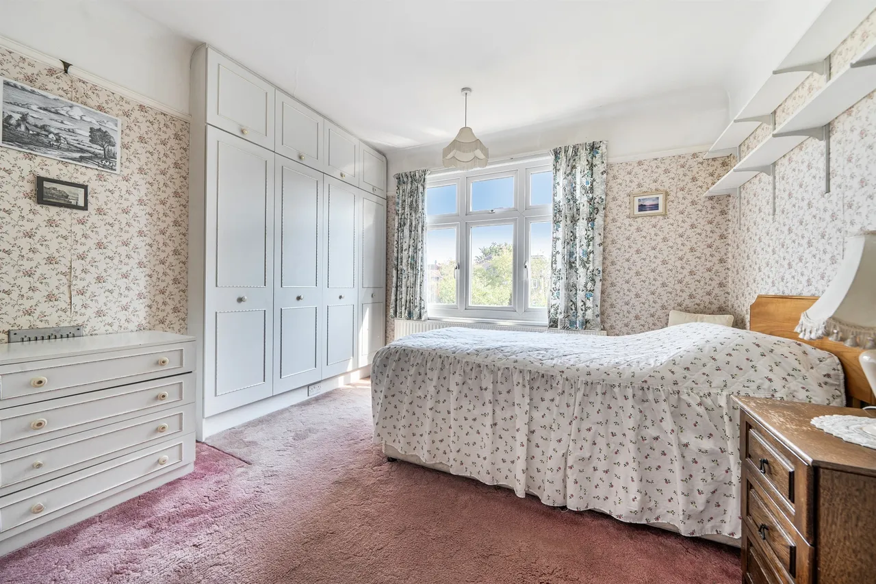 Wellington Road, Enfield, EN1, photo 8