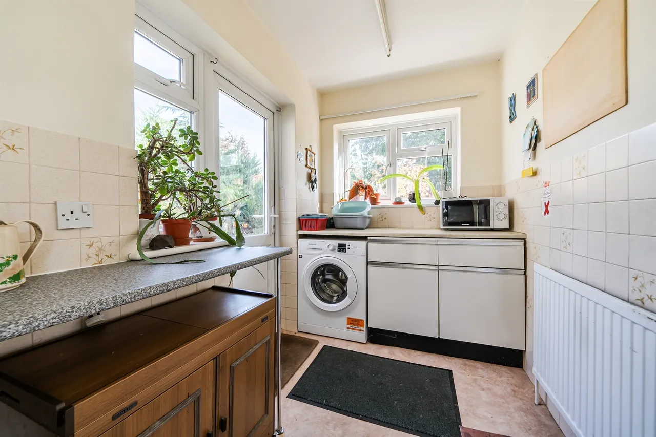 Wellington Road, Enfield, EN1, photo 6
