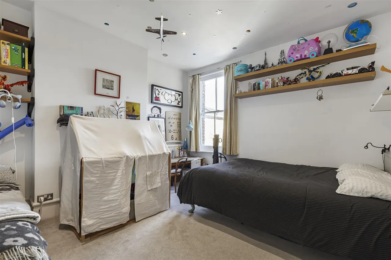 Portman Avenue, East Sheen, SW14, photo 9
