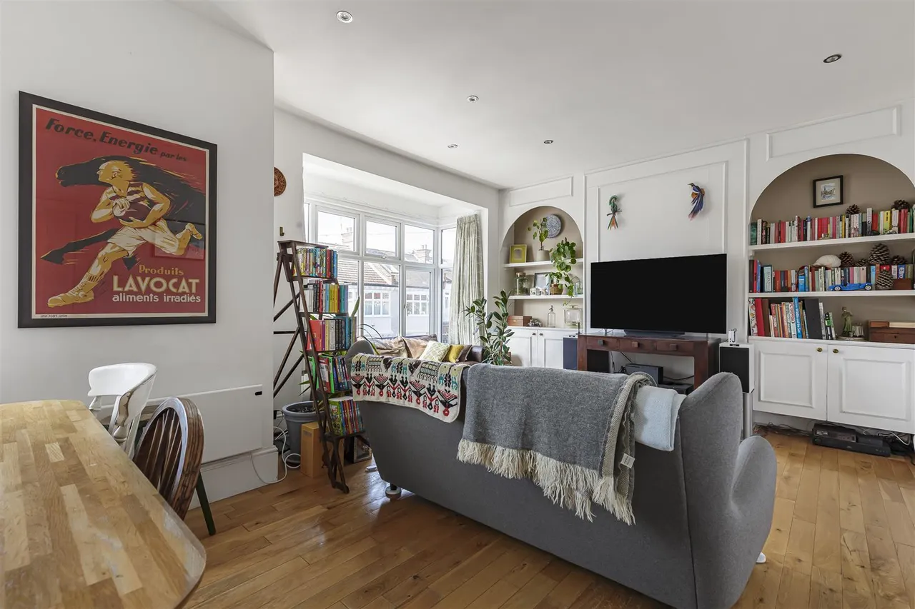 Portman Avenue, East Sheen, SW14, photo 2