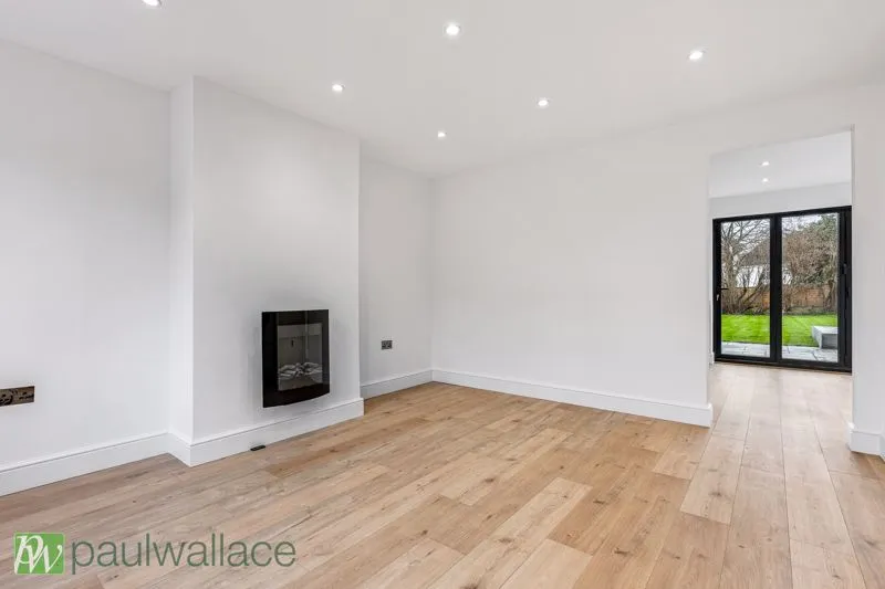 Jubilee Avenue, Ware, SG12, photo 8