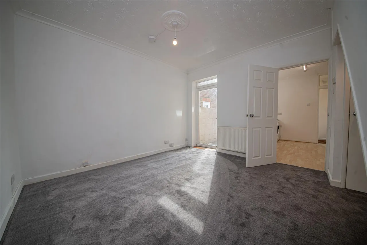 Nutbeem Road, Eastleigh, Hampshire, SO50 5JT, photo 4