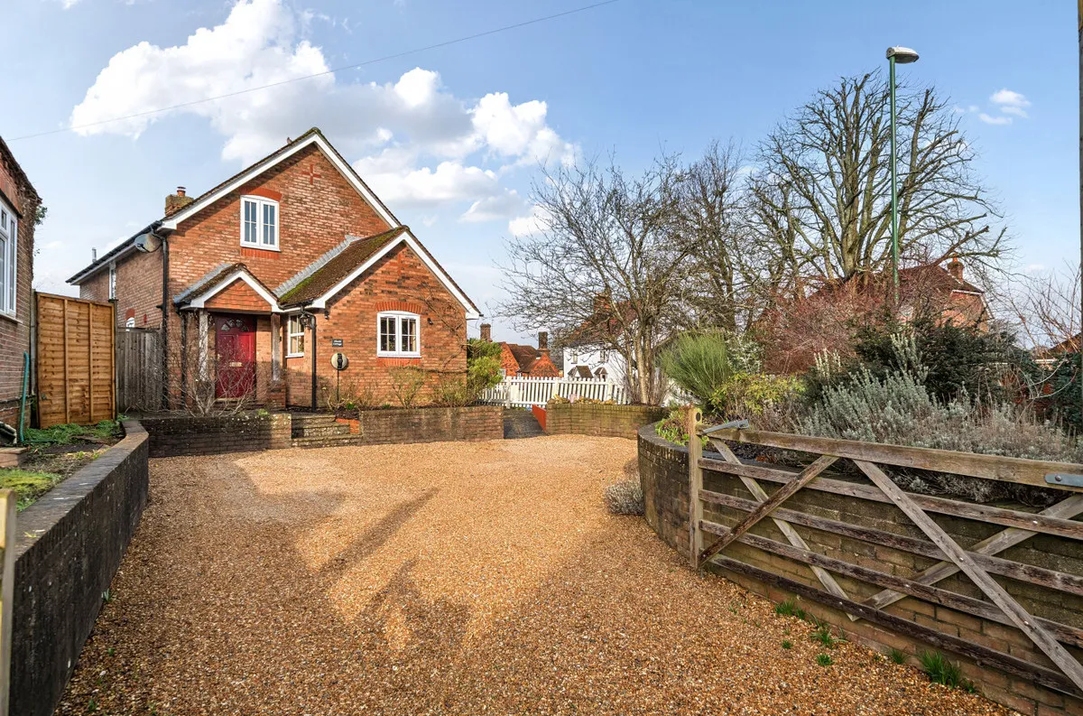 Storrington, RH20 4EF, photo 17