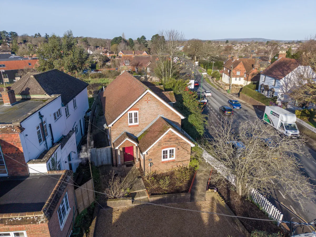 Storrington, RH20 4EF, photo 16