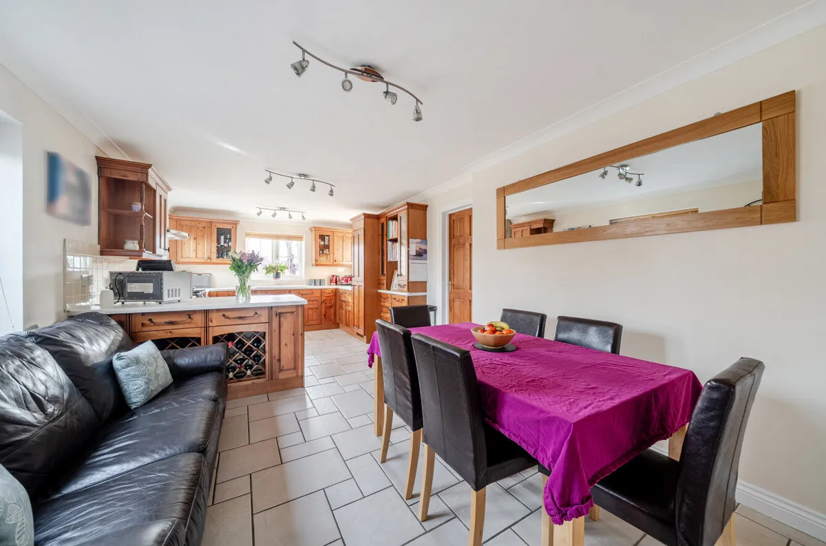 Storrington, RH20 4EF, photo 3