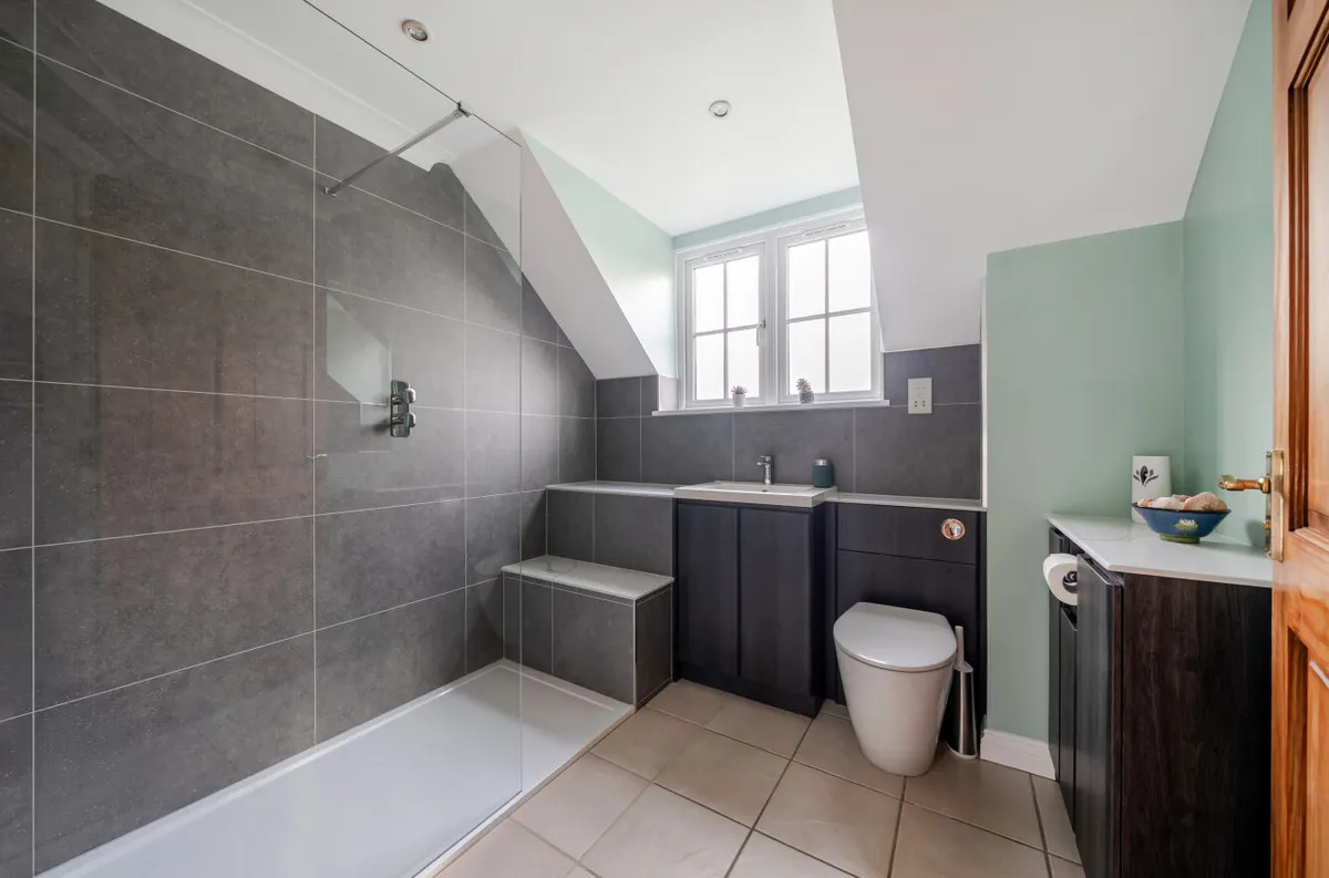 Storrington, RH20 4EF, photo 9