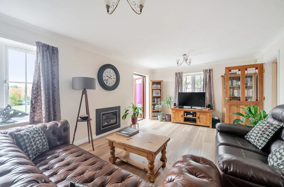Storrington, RH20 4EF, photo 5