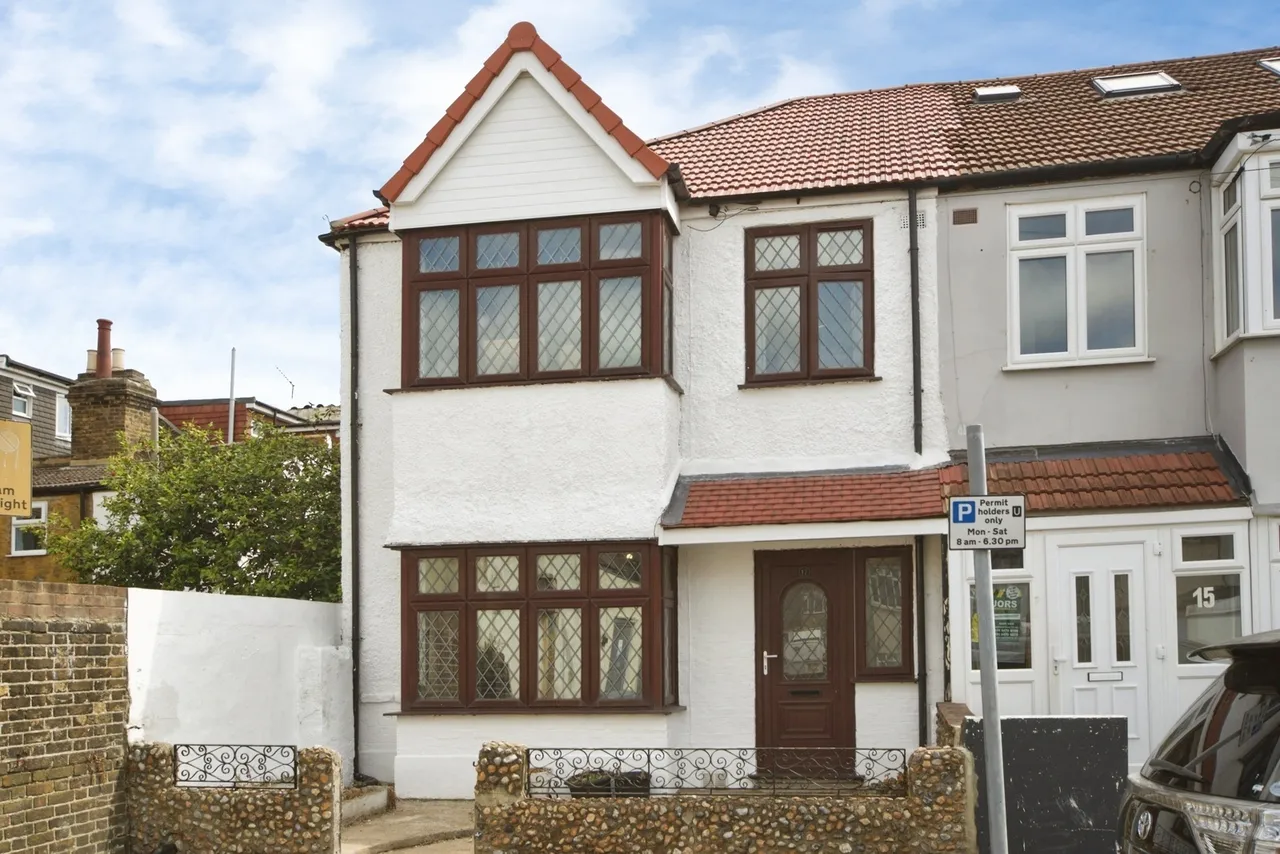 3 bed house for sale — Charles Road, Forest Gate, London, E7