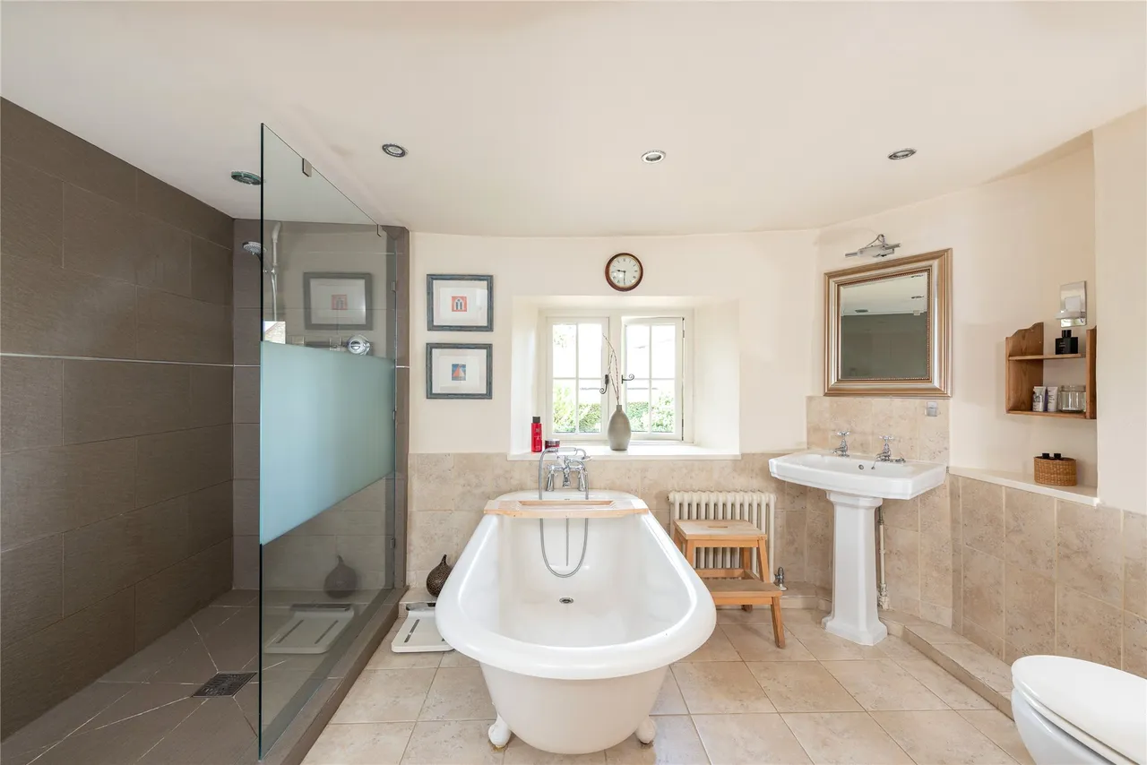 Tews End Lane, Paulerspury, NN12, photo 16