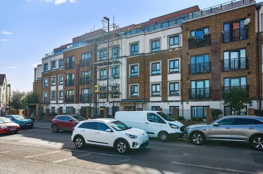 Thornton Road, Thornton Heath, CR7, photo 17