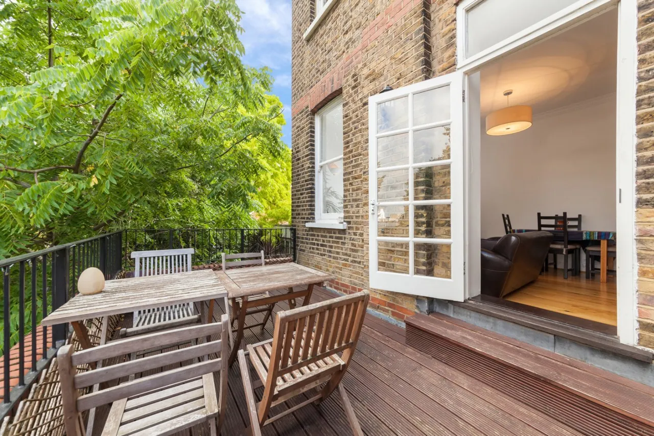 2 bed flat for sale, Frognal, Hampstead, NW3