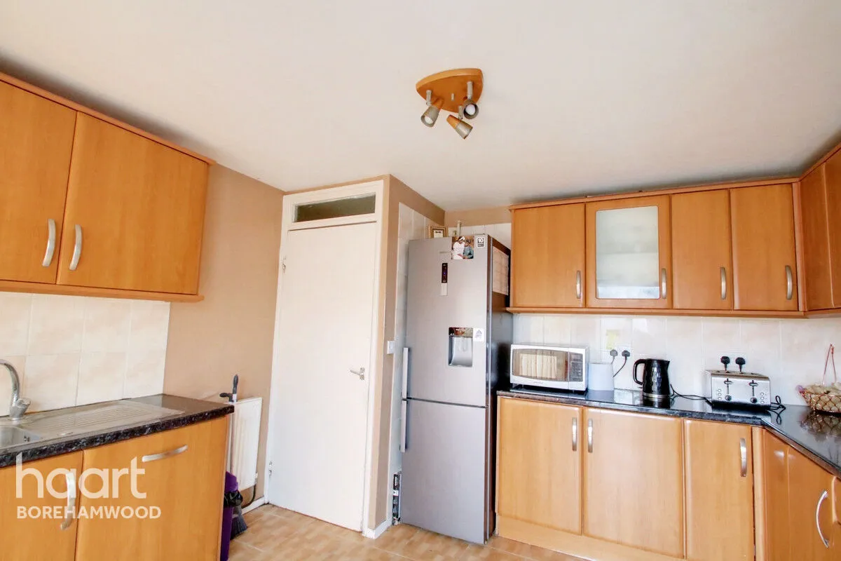 Stainer Road, Borehamwood, WD6, photo 4