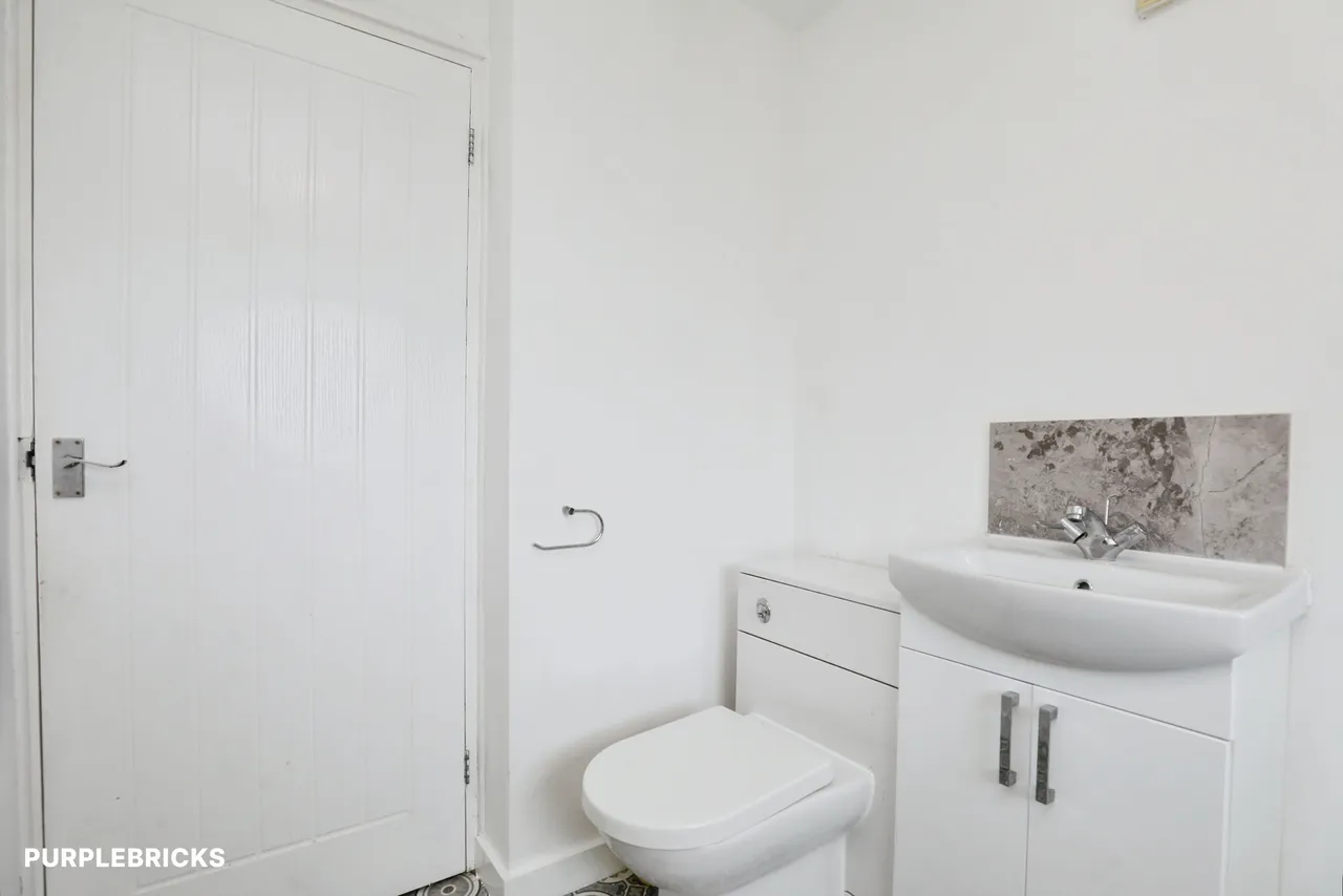 Sandwood Crescent, Stoke-On-Trent, ST3, photo 12
