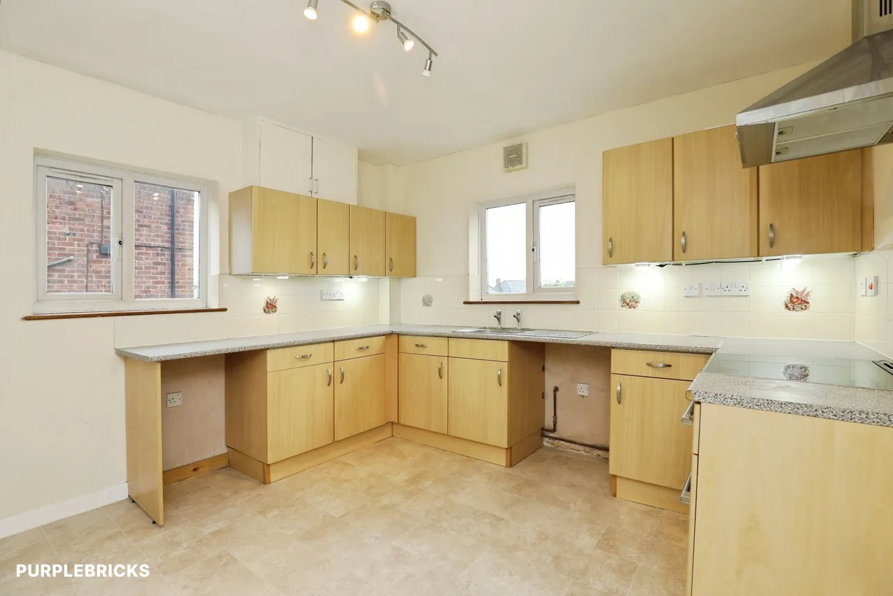 Sandwood Crescent, Stoke-On-Trent, ST3, photo 8