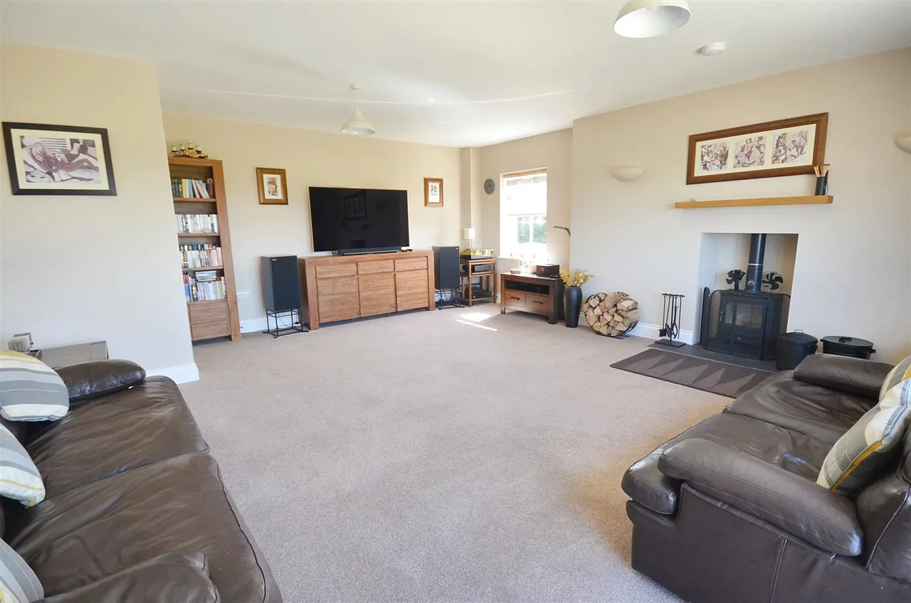 Rivers Corner, Sturminster Newton, photo 3