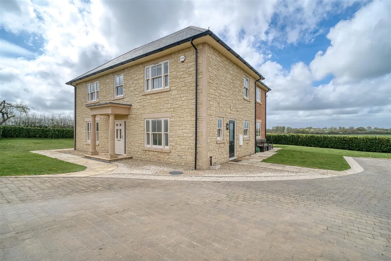 Rivers Corner, Sturminster Newton, photo 15