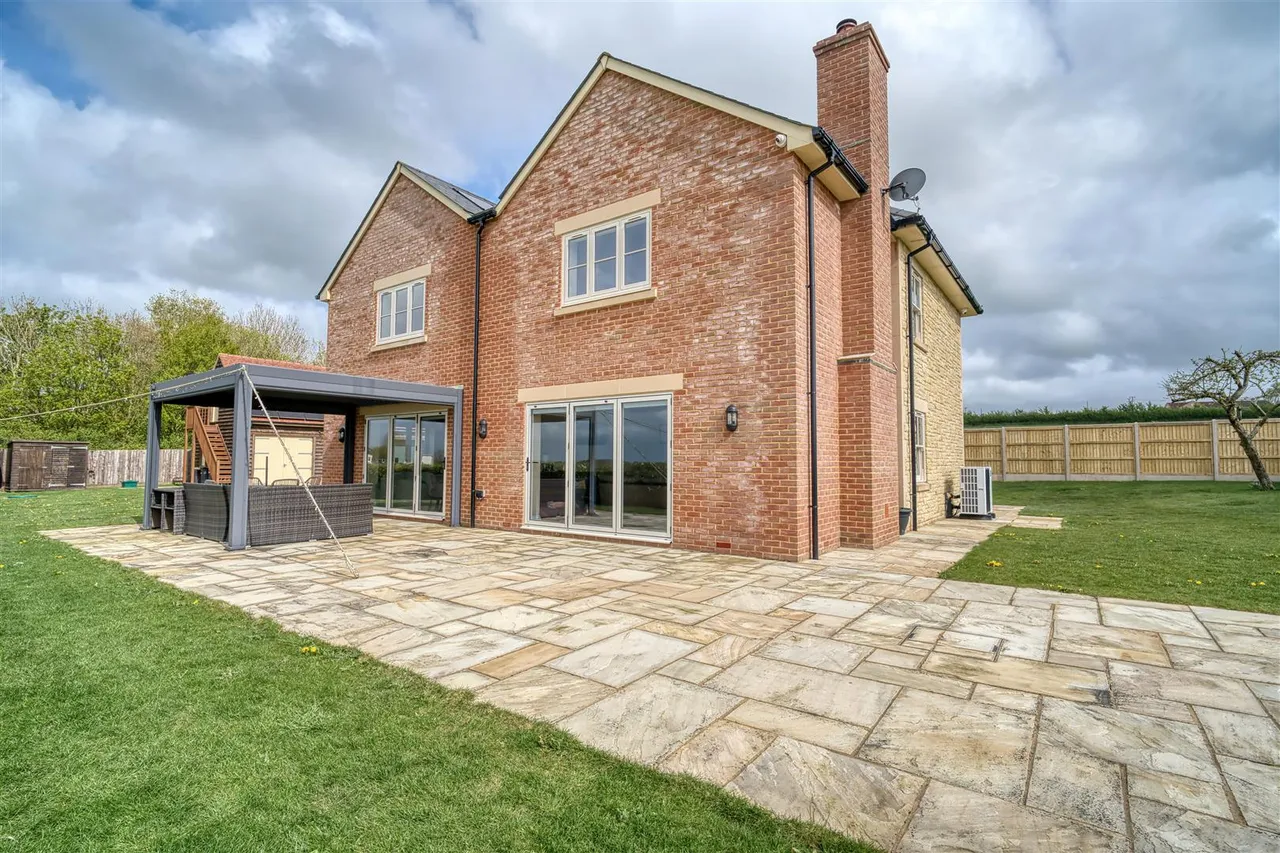 Rivers Corner, Sturminster Newton, photo 16