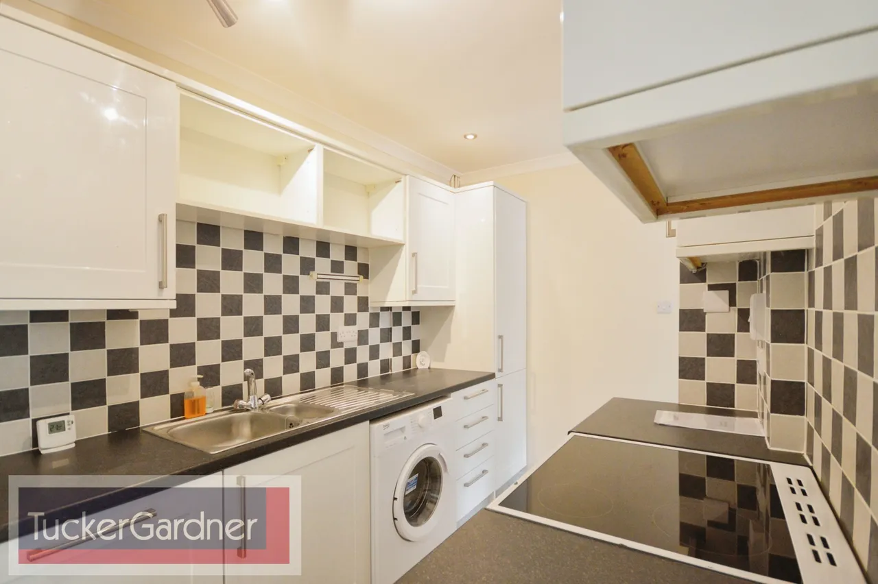 Sainfoin Close, Sawston, CB22, photo 3