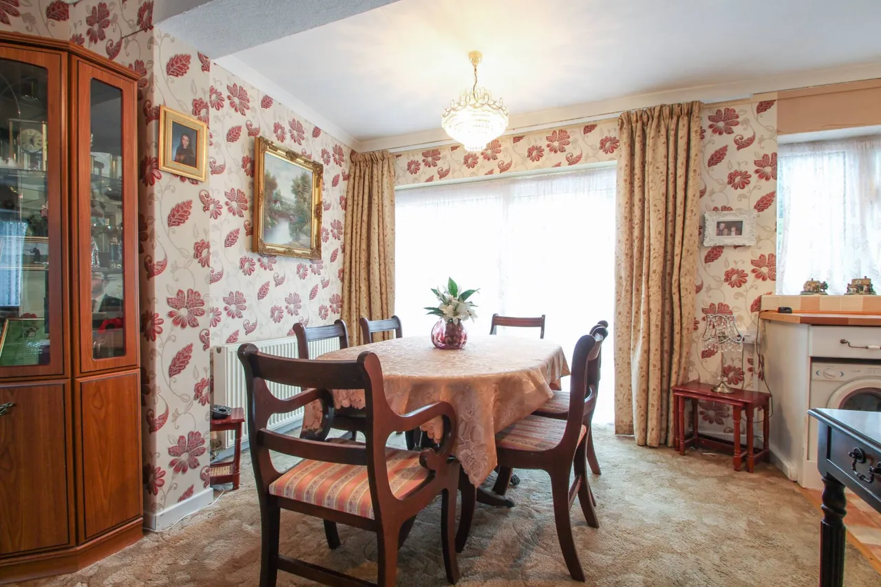 Brookdene Road, London, photo 5