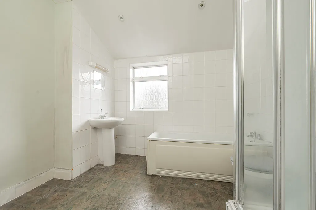 Walford Road, Uxbridge, UB8, photo 33