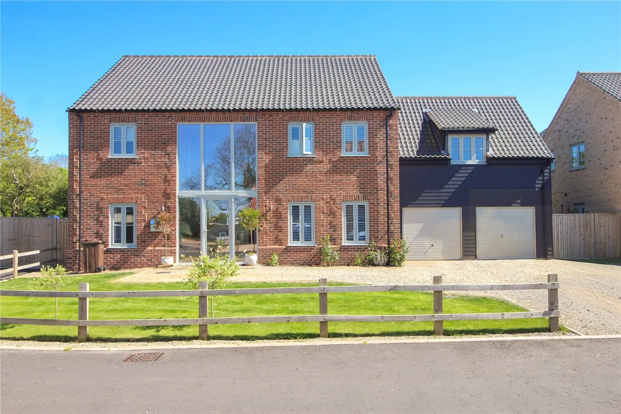 Thornberry Grove, Wymondham, NR18, photo 22