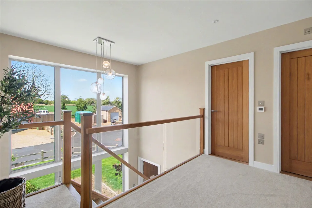Thornberry Grove, Wymondham, NR18, photo 14