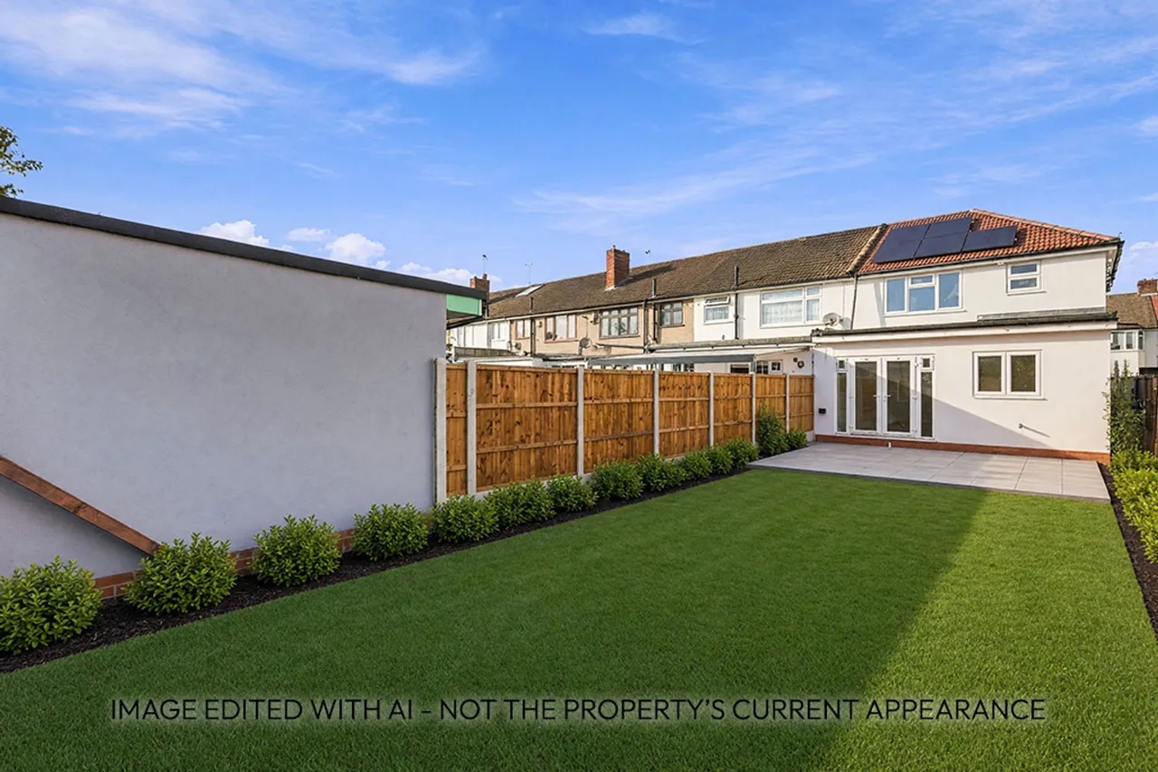 Eyhurst Avenue, Hornchurch, RM12, photo 16