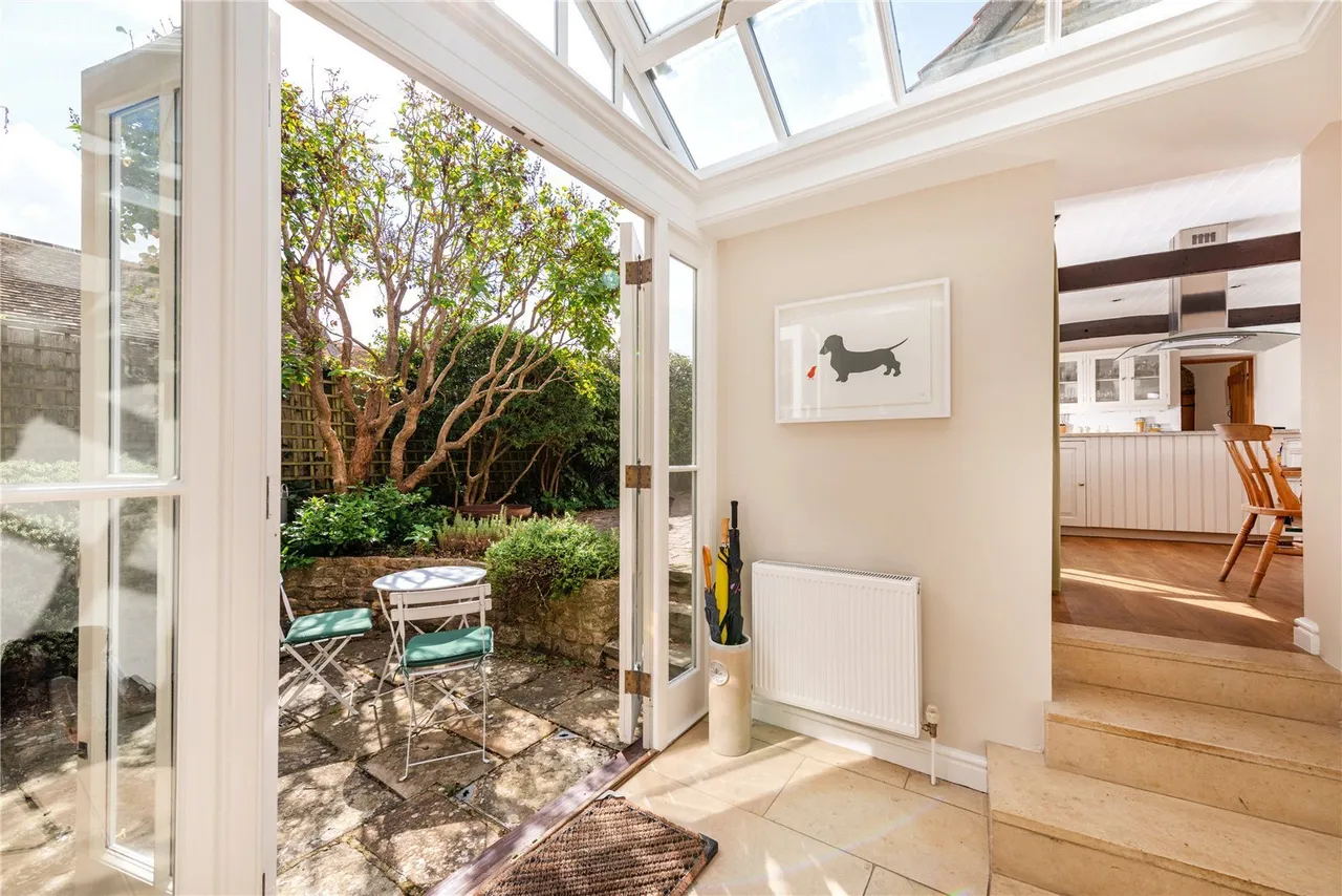 Main Street, Wadenhoe, PE8, photo 5