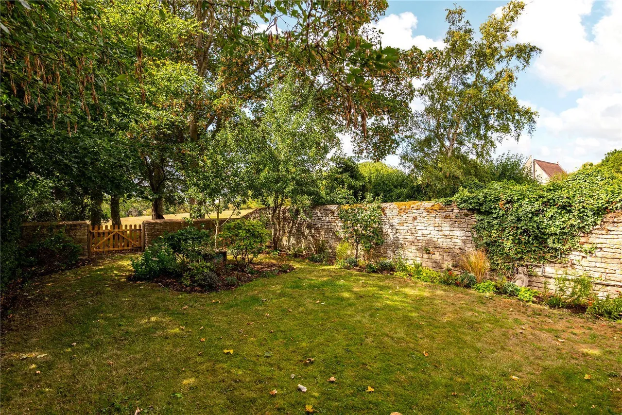 Main Street, Wadenhoe, PE8, photo 14
