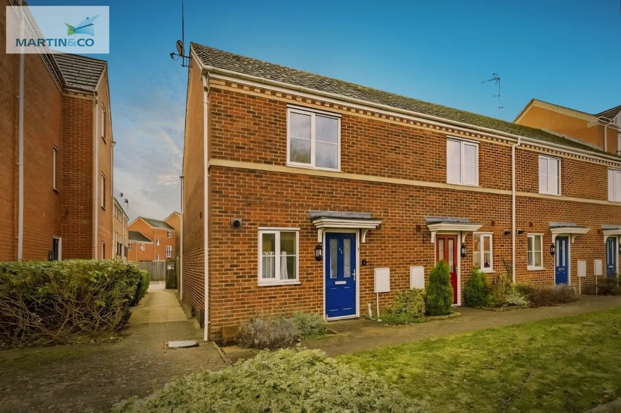 2 bed house for sale — Fulwell Close, Banbury, OX16 4TF