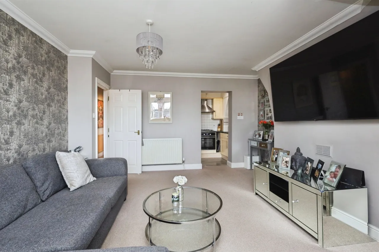 Jevington Gardens, Eastbourne, BN21, photo 3
