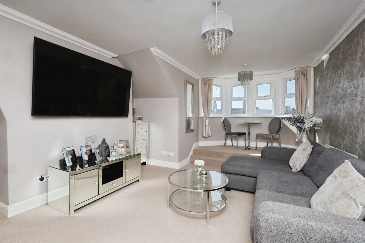 Jevington Gardens, Eastbourne, BN21, photo 2