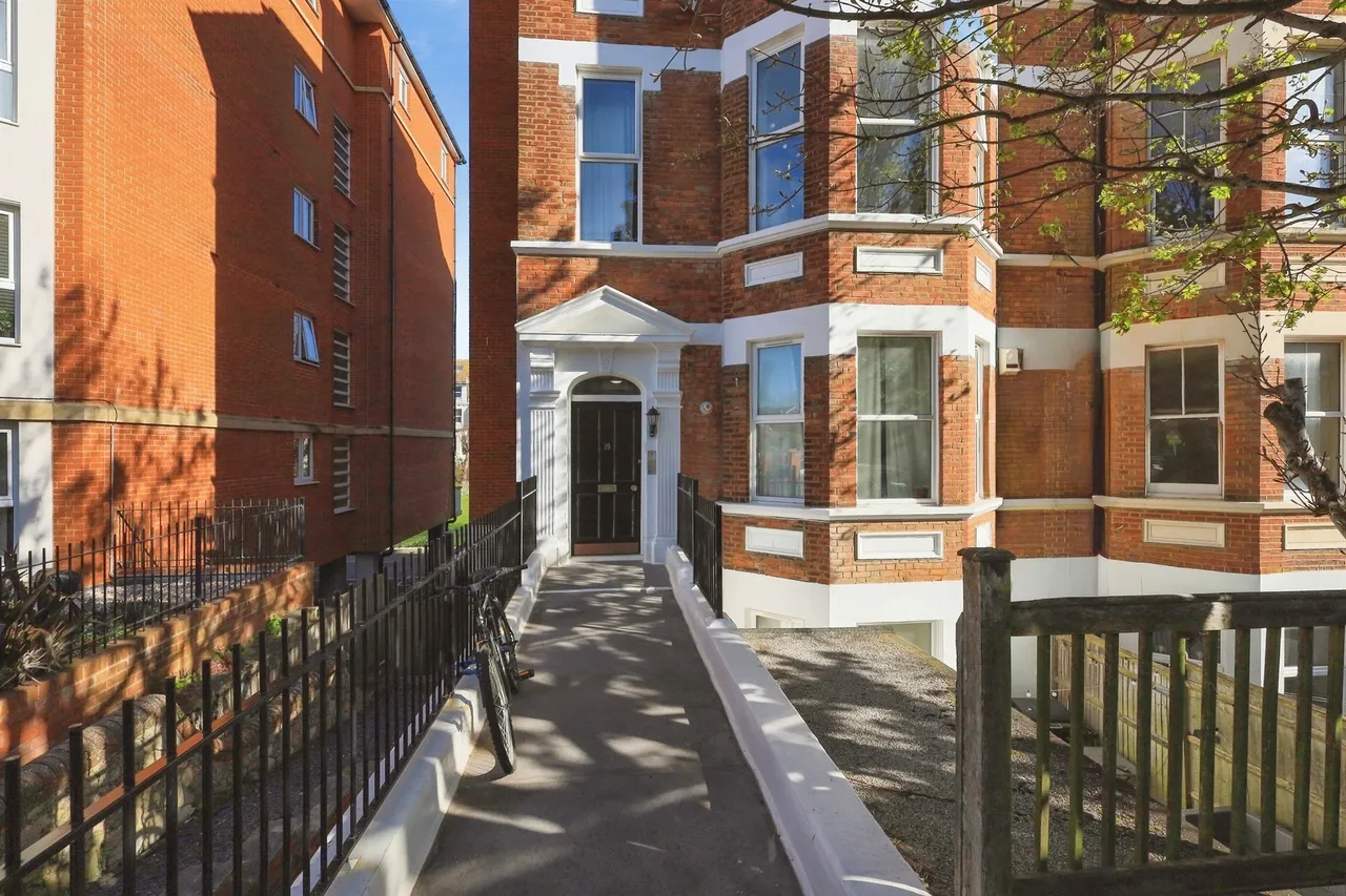 Jevington Gardens, Eastbourne, BN21, photo 12