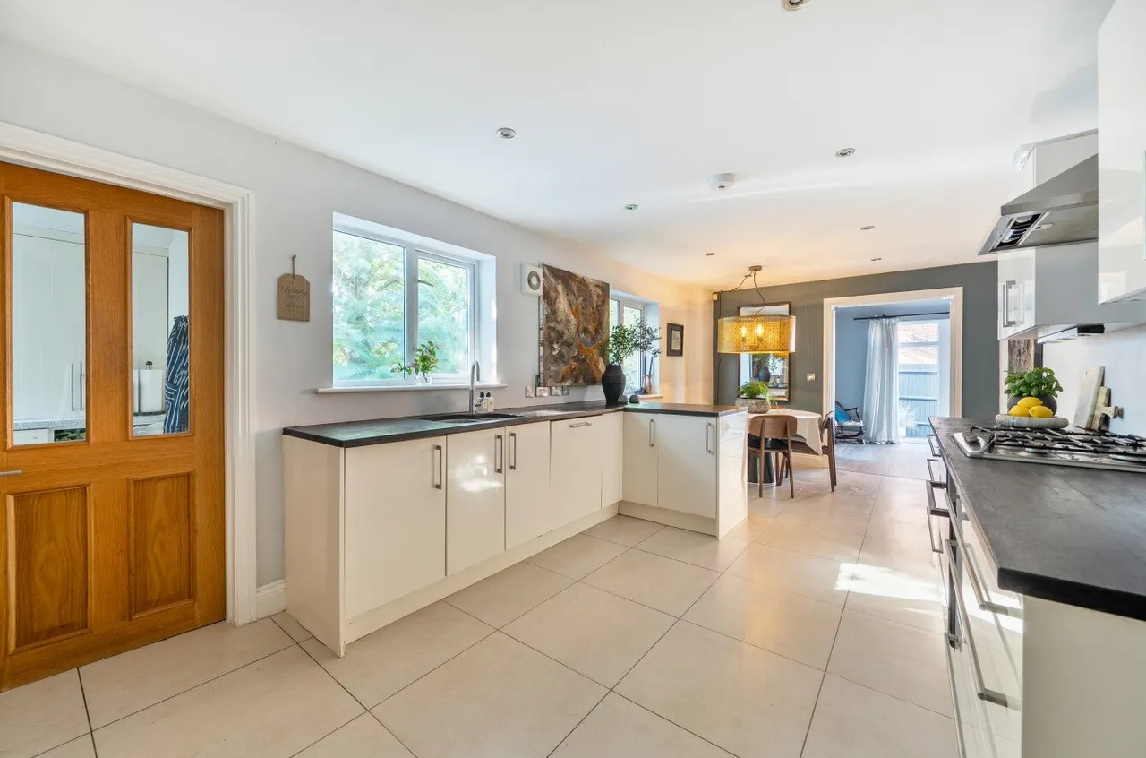 Northfields, Twyford, SO21, photo 3