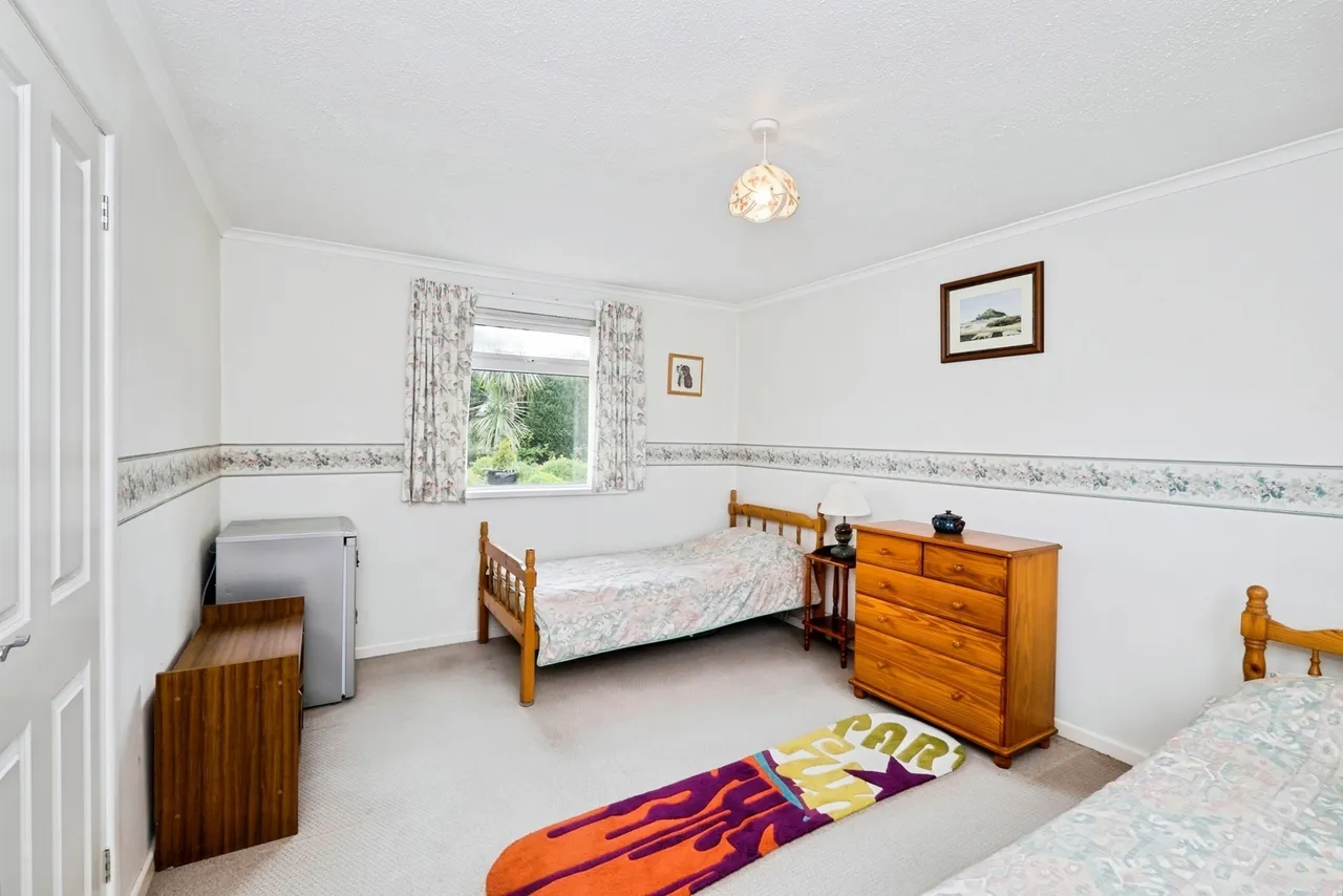 Manor Place, Heamoor, TR18, photo 9