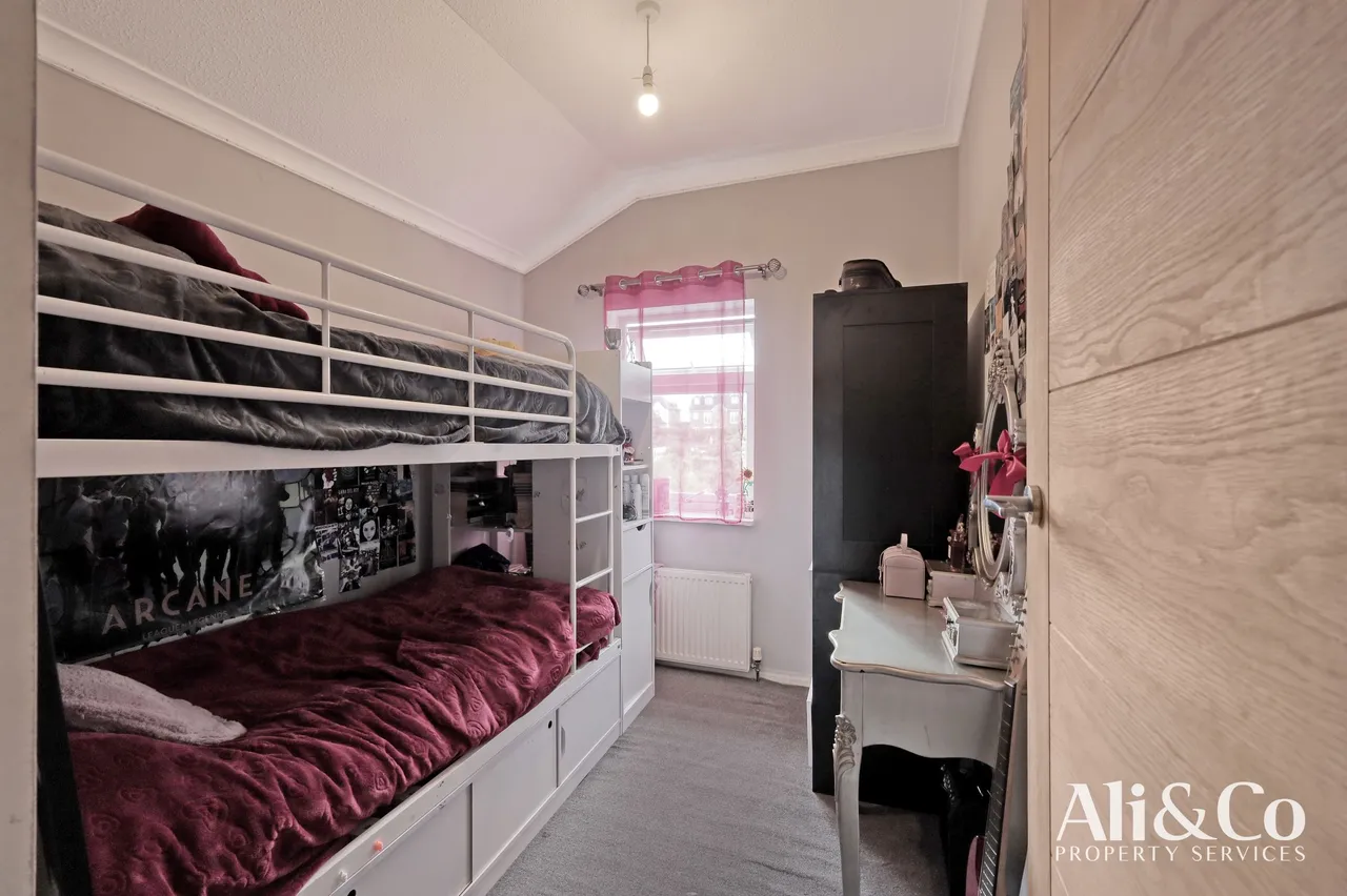 Kent Road, Grays, Essex, RM17 6DF, photo 19