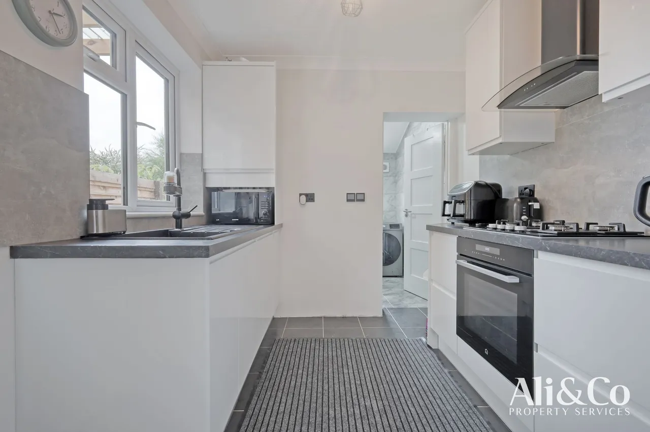 Kent Road, Grays, Essex, RM17 6DF, photo 3