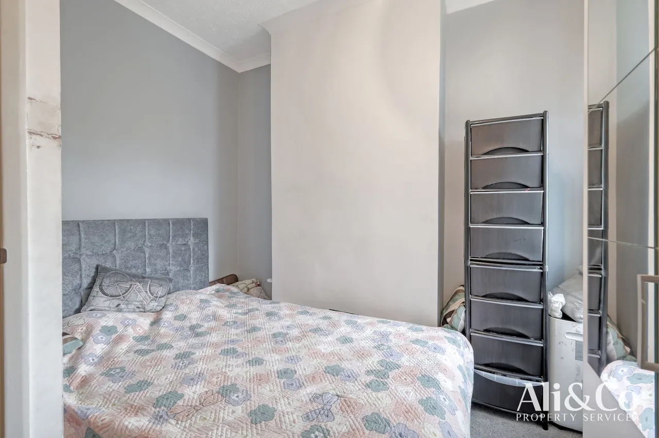 Kent Road, Grays, Essex, RM17 6DF, photo 15