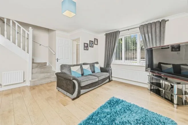 Willow Road, Alverthorpe, Wakefield, photo 4