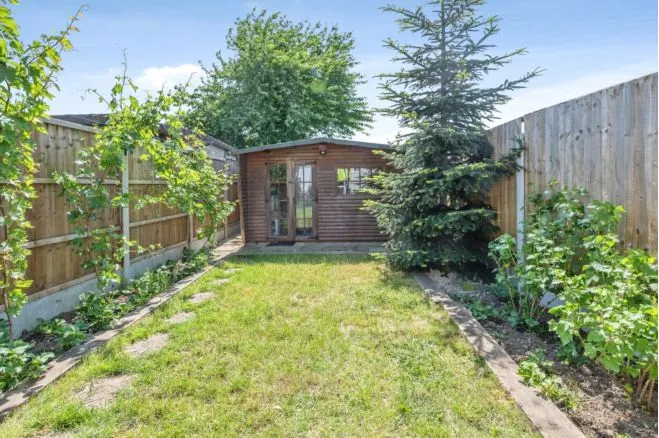 Cherry Tree Close, Rainham, photo 12