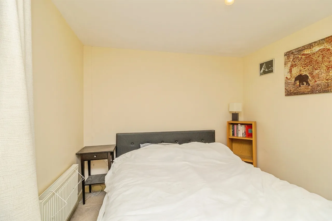 Staverton Grove, Broughton, MK10, photo 18