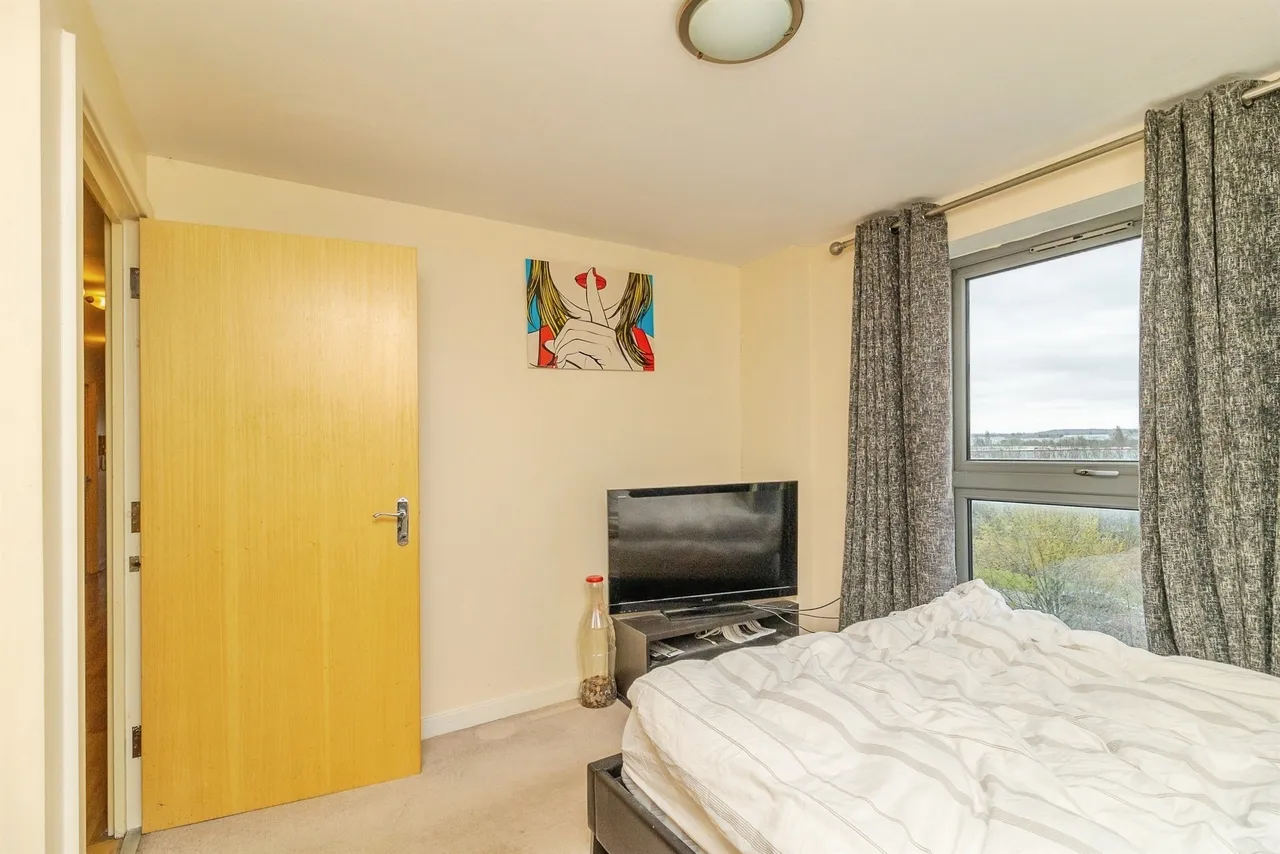 Staverton Grove, Broughton, MK10, photo 14