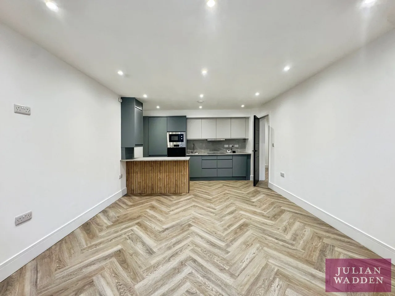 Wilmslow Road, Didsbury, M20, photo 3