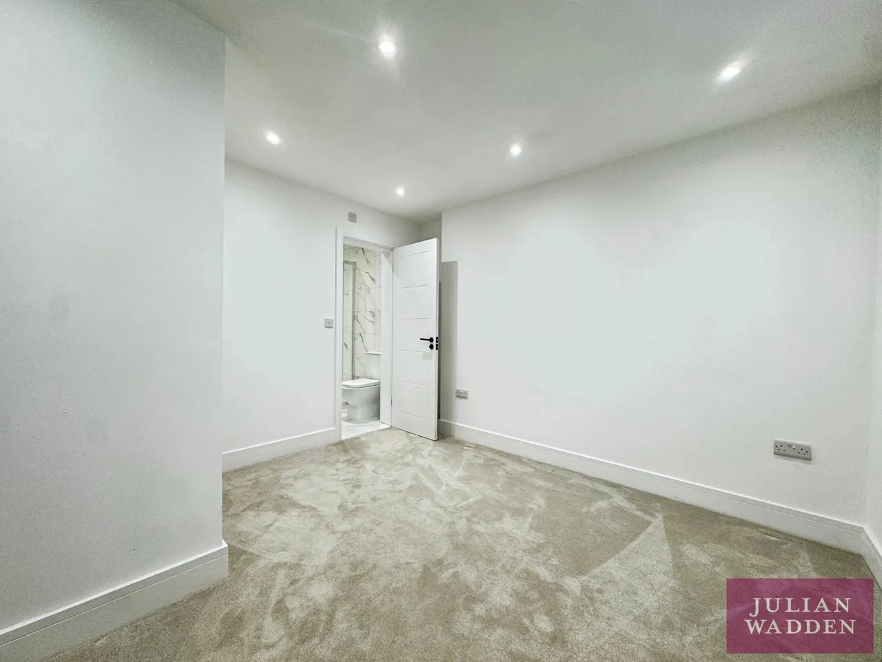 Wilmslow Road, Didsbury, M20, photo 8