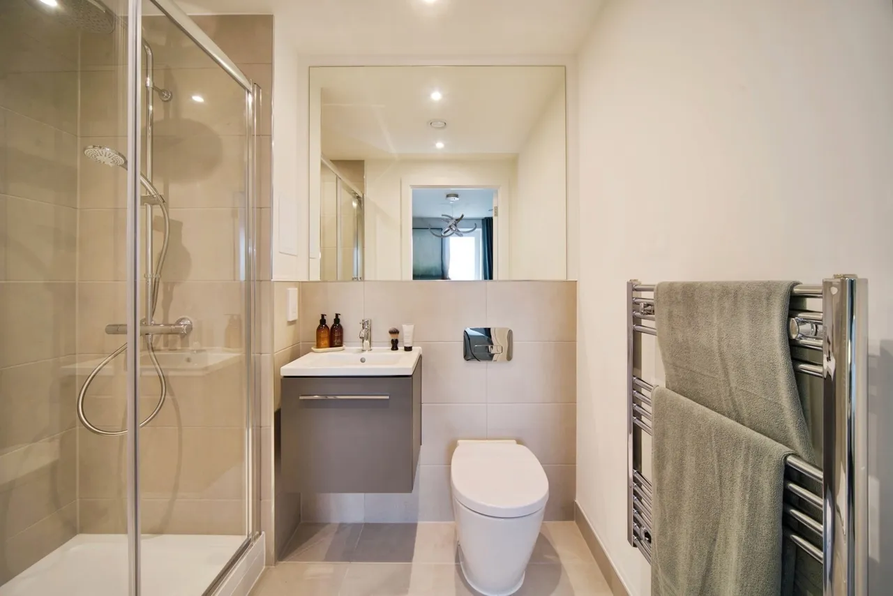 Flat 66 Pintail Heights, 6 The Hyde, London, NW9, photo 12