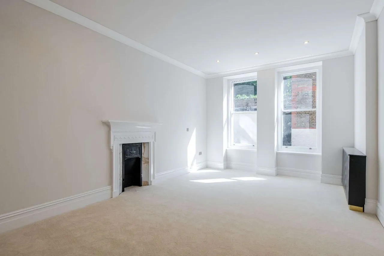 Sutherland House, Marloes Road, London, W8 5LG, photo 6